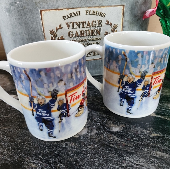 Tim Horton's Winning.Goal Collectors mugs set of 2 - Picture 3 of 3